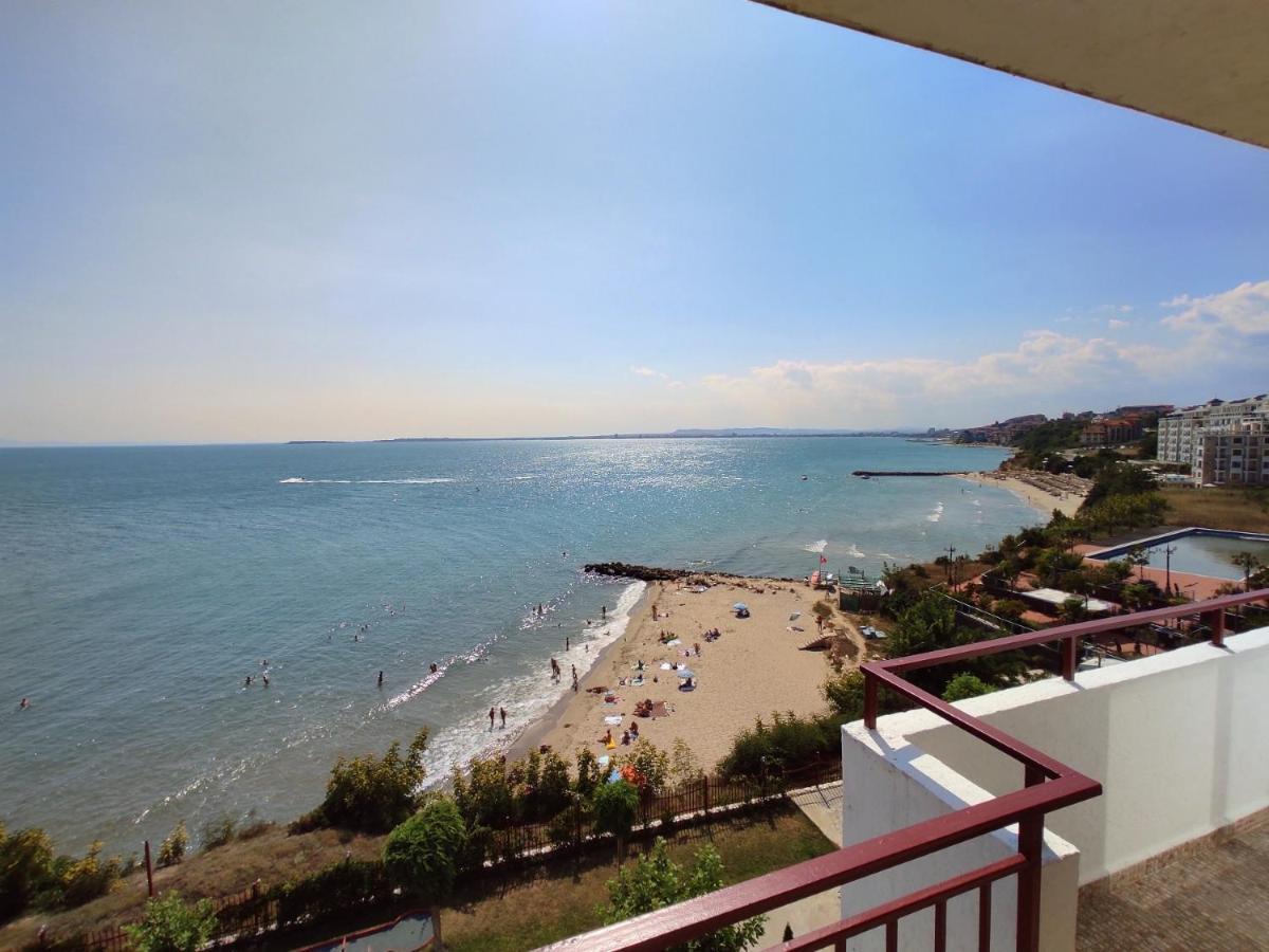 Частни Апартаменти За Гости - Панорама Бийч-Форд Нокс Sveti Vlas Εξωτερικό φωτογραφία